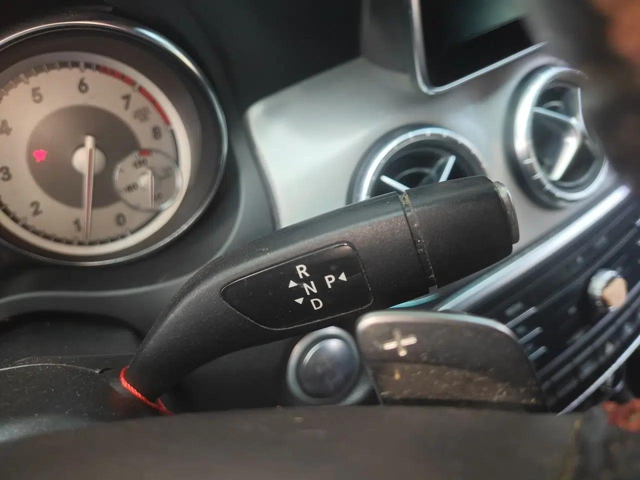 Mercedes-Benz CLA 2015 CLA 220 4MATIC — миниатюра 14