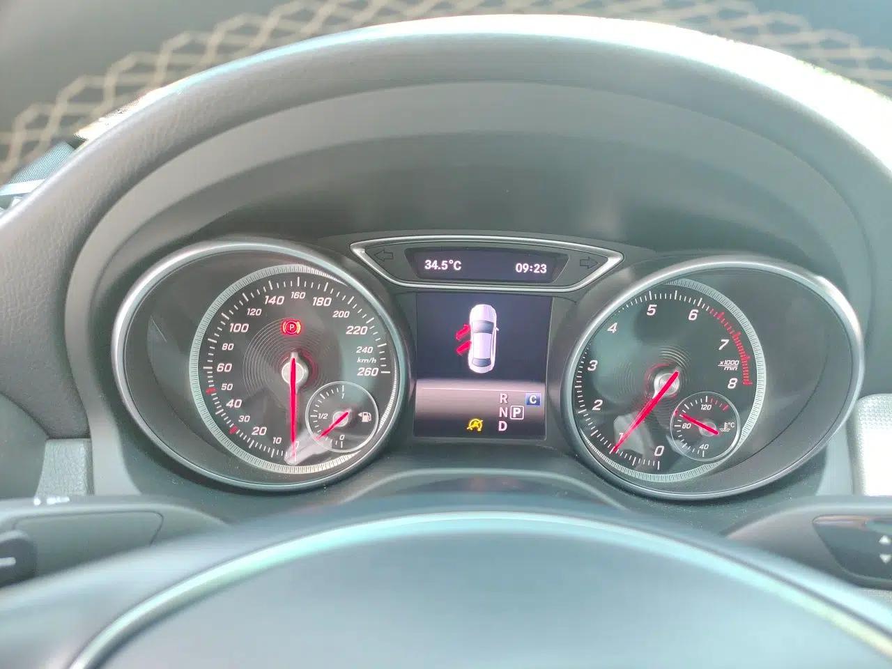 Mercedes-Benz CLA 2018 CLA 200 Sport Edition — миниатюра 11