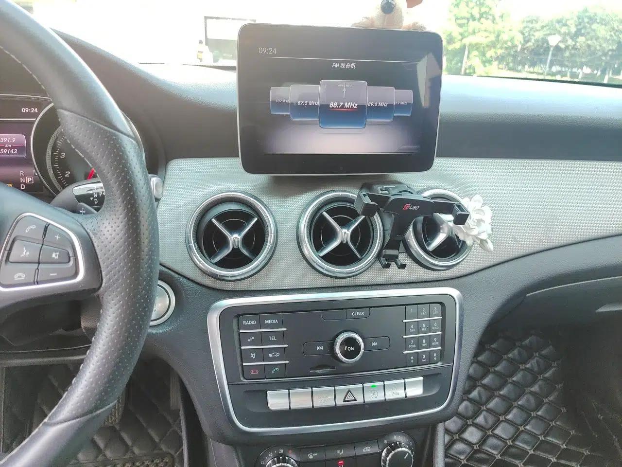 Mercedes-Benz CLA 2018 CLA 200 Sport Edition — миниатюра 13
