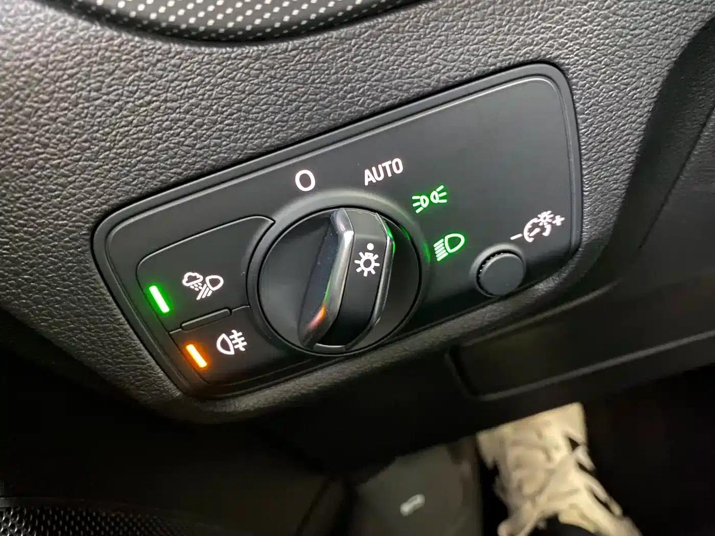 Audi Q2L 2022 35 TFSI Fashion Elegance — миниатюра 9