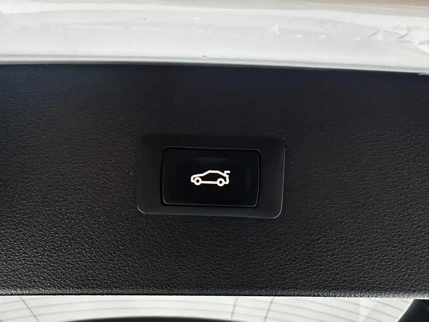 Audi Q2L 2022 35 TFSI Progressive Dynamic Edition — миниатюра 16