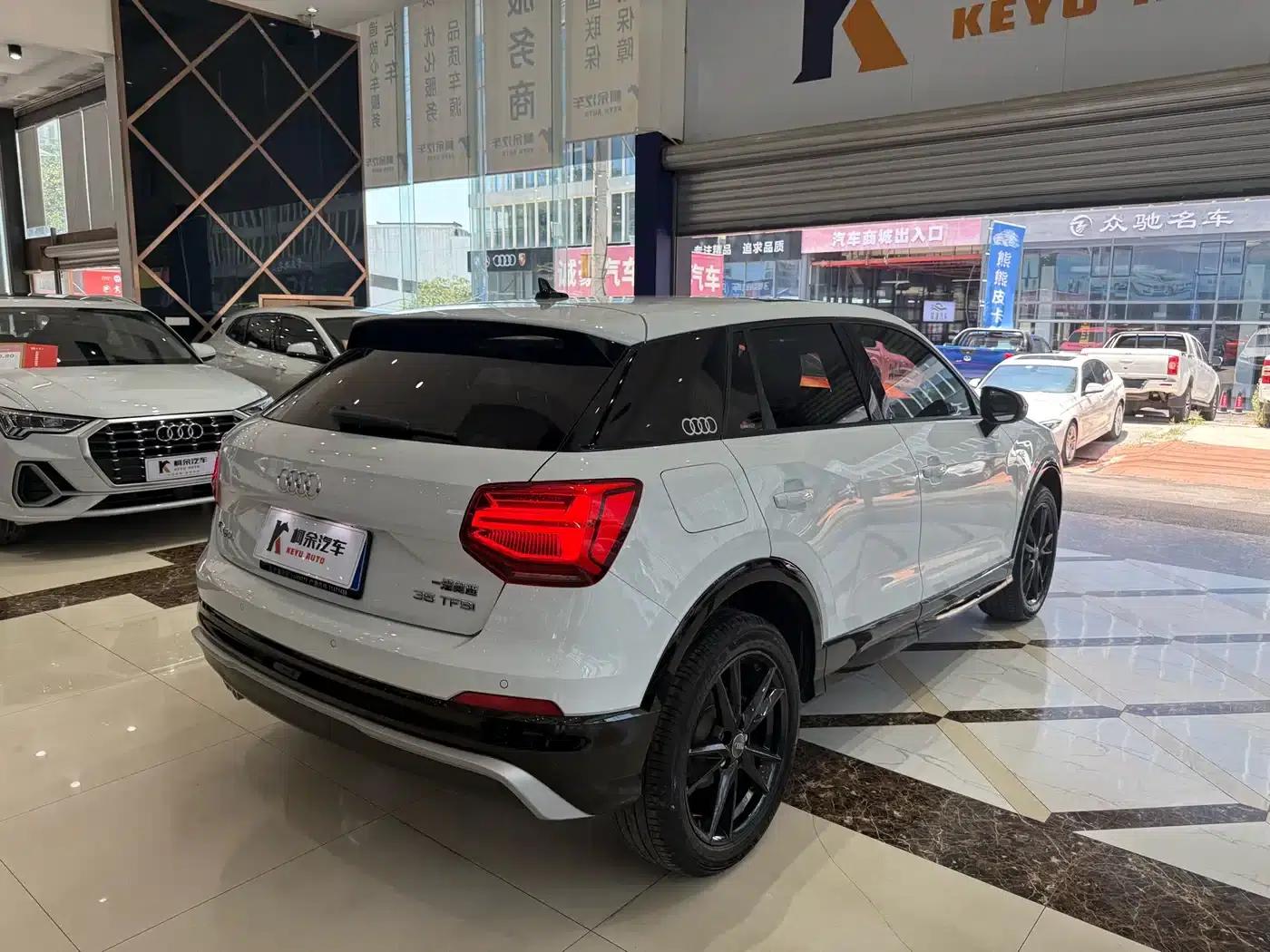 Audi Q2L 2021 35 TFSI Progressive Dynamic Edition — миниатюра 14