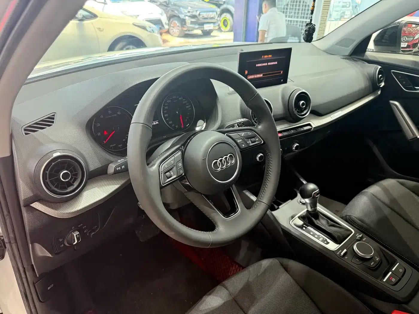 Audi Q2L 2021 35 TFSI Progressive Dynamic Edition — миниатюра 5