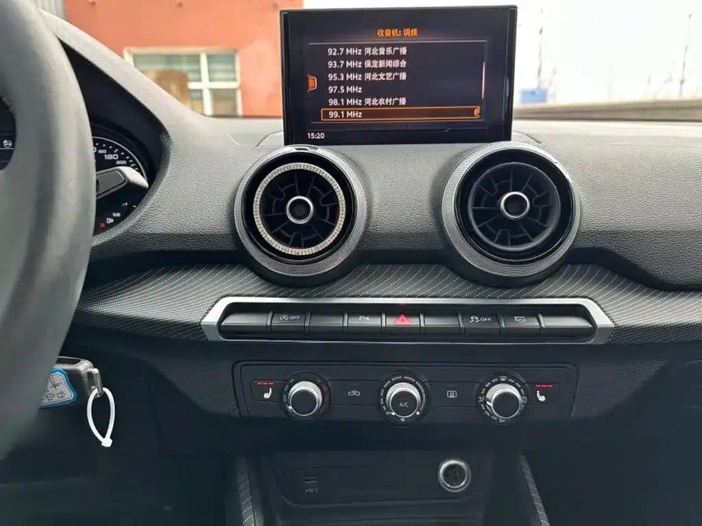 Audi Q2L 2022 35 TFSI Progressive Dynamic Edition — миниатюра 12