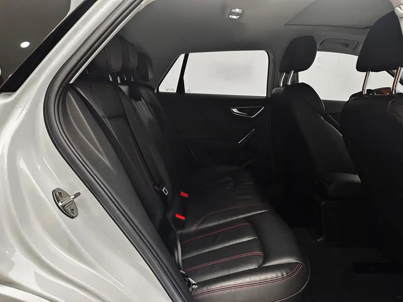 Audi Q2L 2022 35 TFSI Progressive Dynamic Edition — миниатюра 23