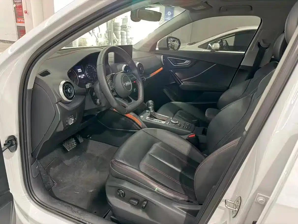 Audi Q2L 2022 35 TFSI Progressive Dynamic Edition — миниатюра 4