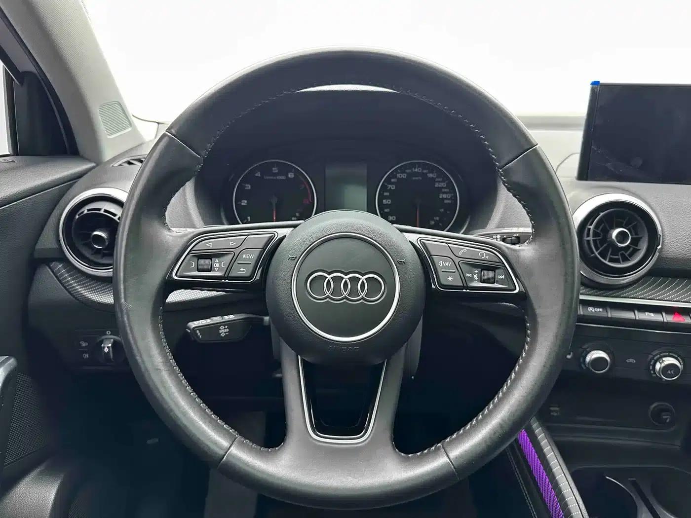 Audi Q2L 2022 35 TFSI Progressive Dynamic Edition — миниатюра 17
