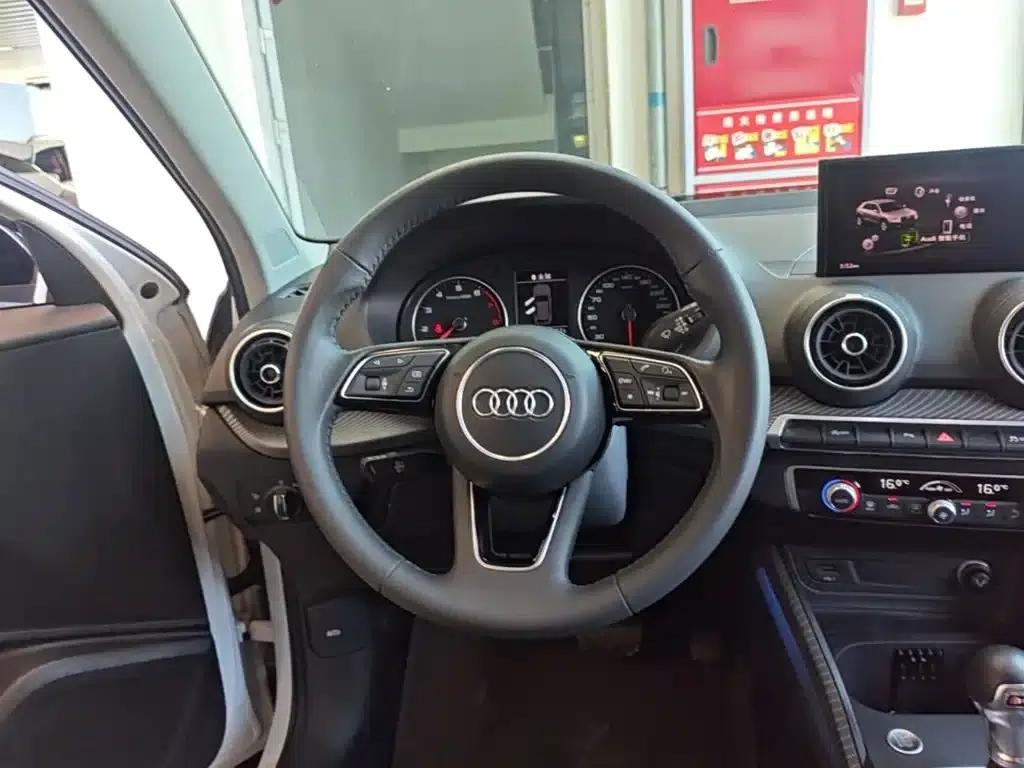 Audi Q2L 2020 35 TFSI Fashion Dynamic Edition — миниатюра 11