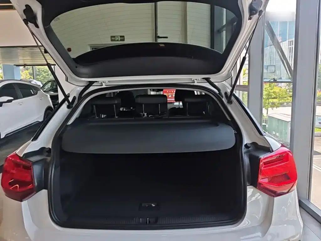 Audi Q2L 2020 35 TFSI Fashion Dynamic Edition — миниатюра 19