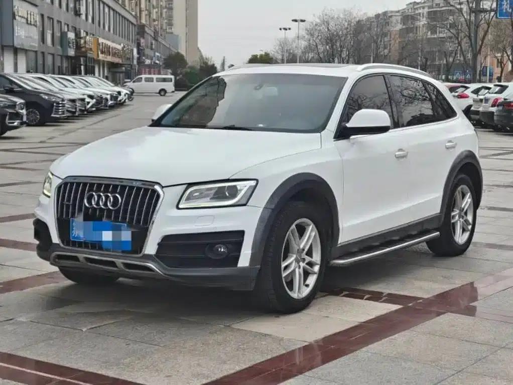 Audi Q5 2018 Classic Edition 40 TFSI Technology — миниатюра 1