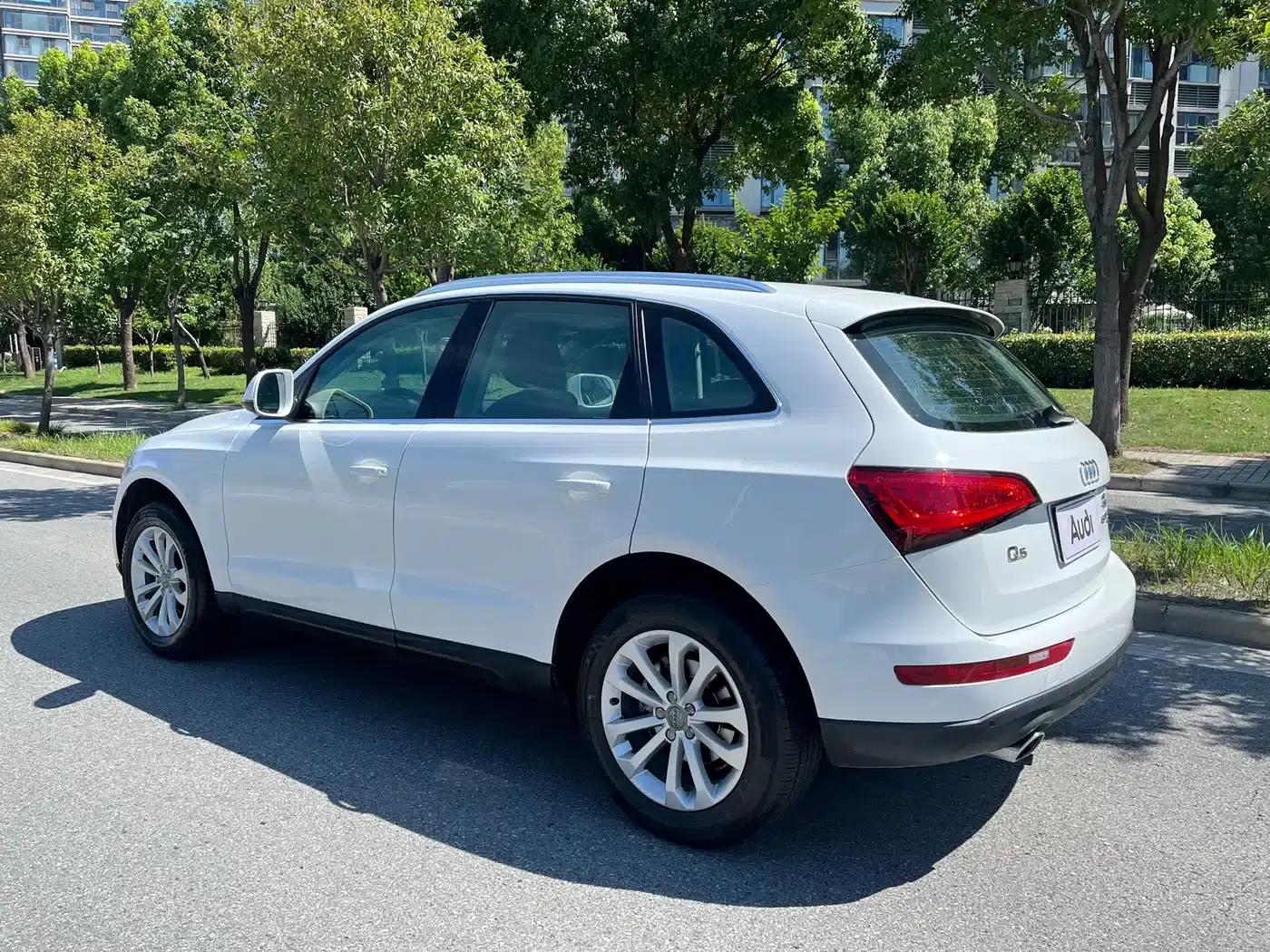 Audi Q5 2013 40 TFSI Technology Edition — миниатюра 4