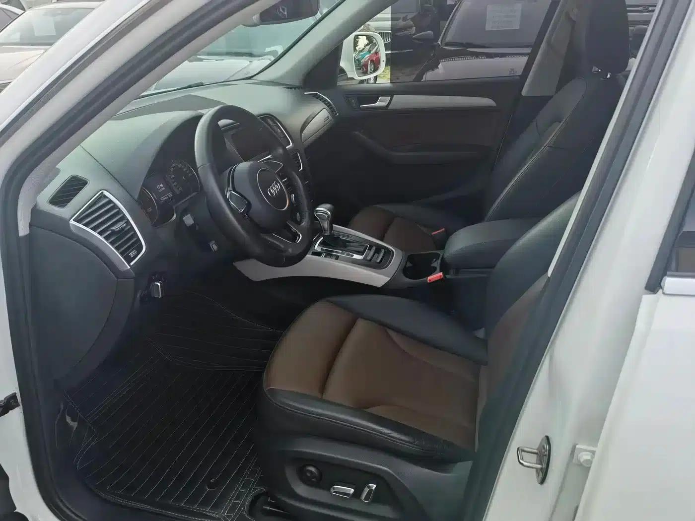 Audi Q5 2017 40 TFSI Progressive — миниатюра 15