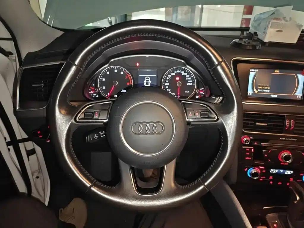 Audi Q5 2015 40 TFSI Technology Edition — миниатюра 3