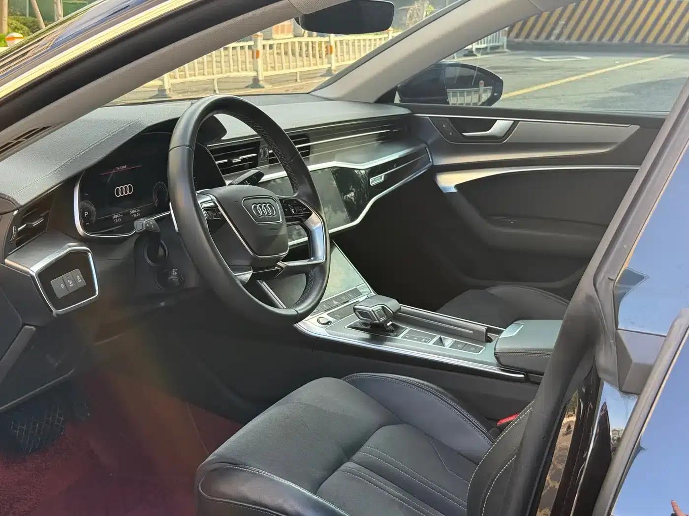 Audi A7L 2024 45TFSI S-line Dream Edition Crystal Package — миниатюра 6