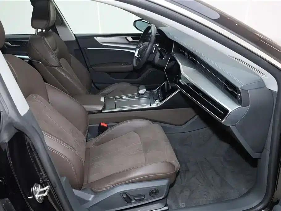 Audi A7L 2024 45TFSI S-line Dream Edition Crystal Package — миниатюра 18