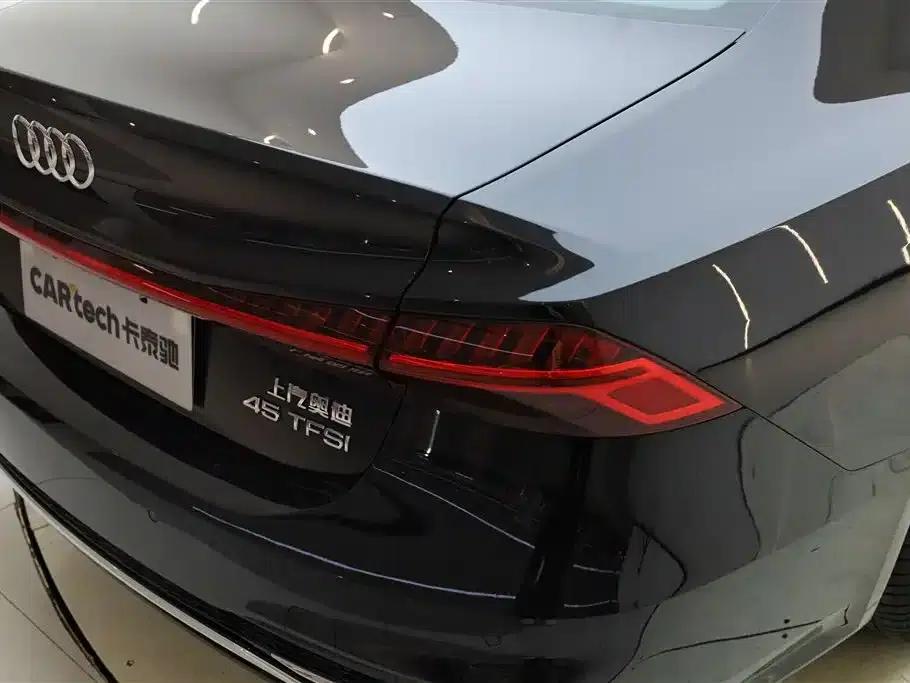 Audi A7L 2024 45TFSI S-line Dream Edition Crystal Package — миниатюра 10