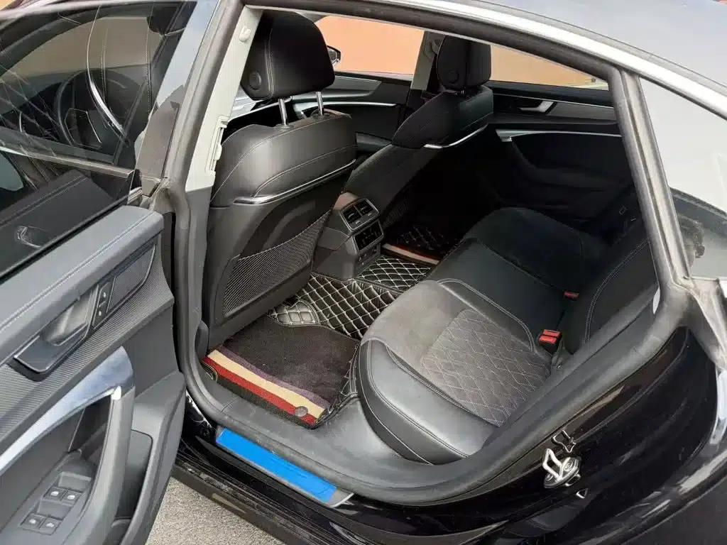 Audi A7L 2022 45 TFSI quattro S-line High-End Crystal Package — миниатюра 6