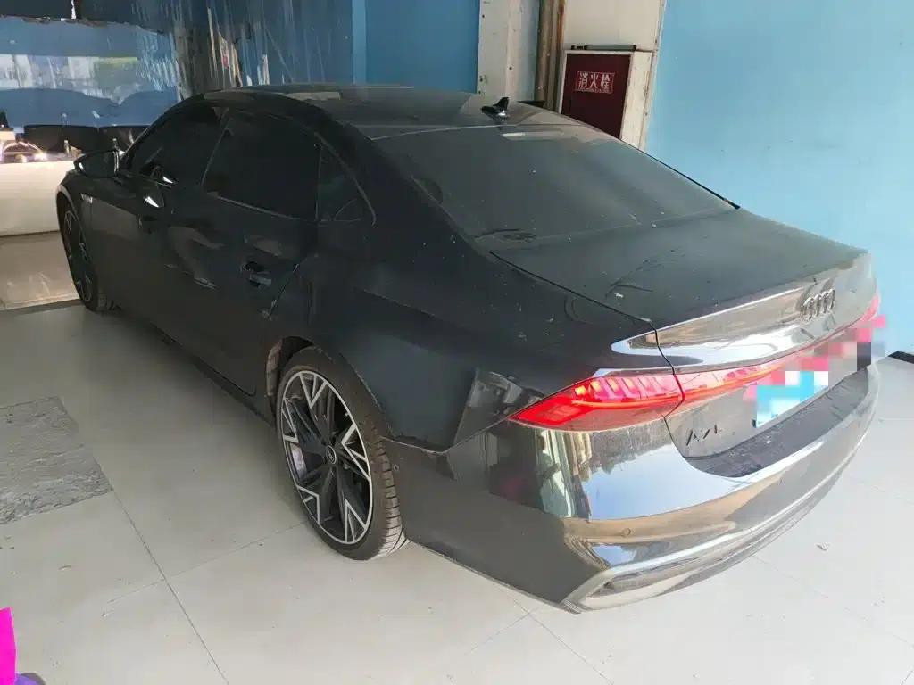 2024 Audi A7L 45 TFSI quattro Black Edition — миниатюра 7