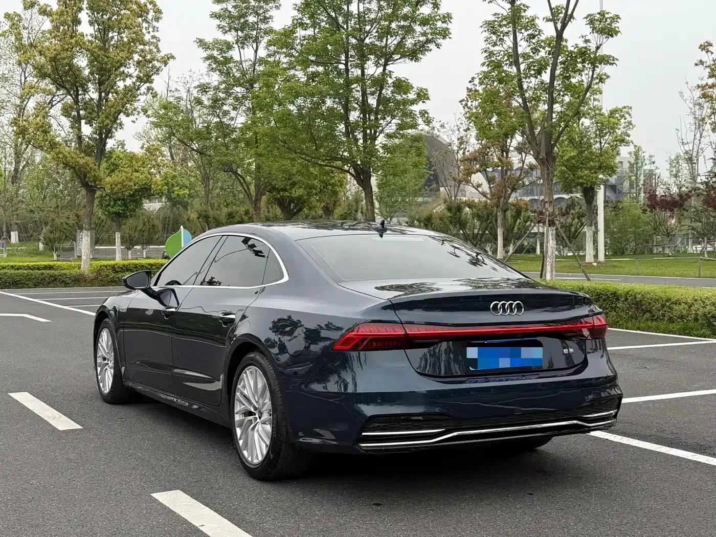 Audi A7L 2022 45 TFSI S-line Dream Edition Crystal Package — миниатюра 6