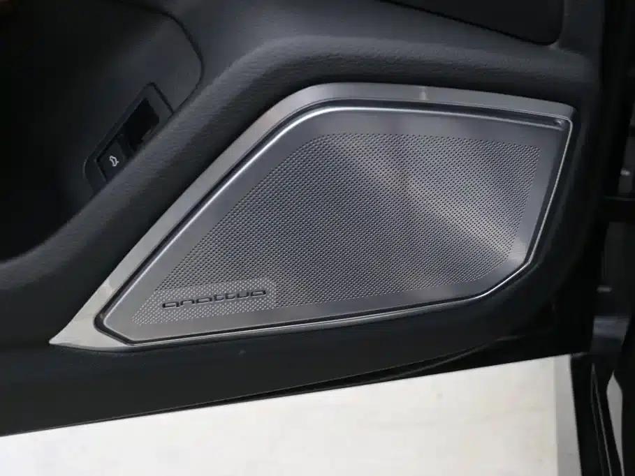 Audi A7L 2024 55 TFSI quattro Flagship — миниатюра 13