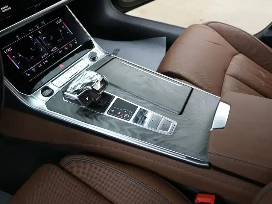 Audi A7L 2024 55 TFSI quattro Flagship — миниатюра 16