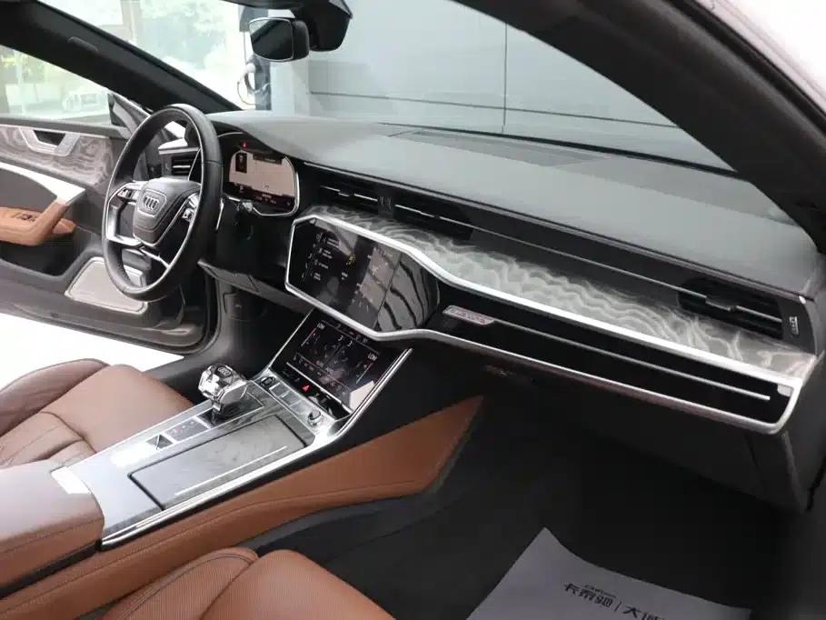 Audi A7L 2024 55 TFSI quattro Flagship — миниатюра 24