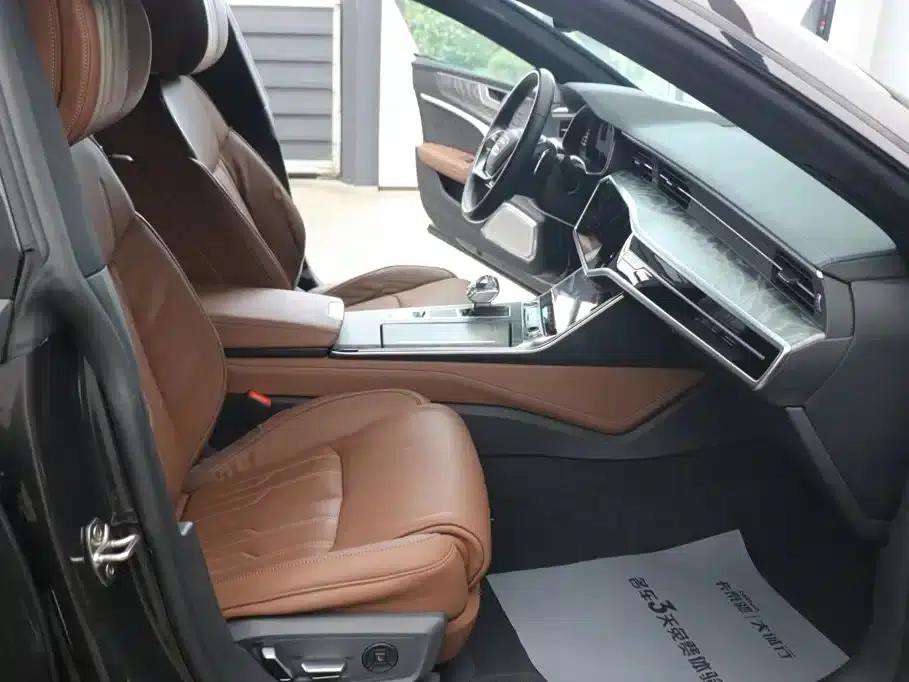 Audi A7L 2024 55 TFSI quattro Flagship — миниатюра 25