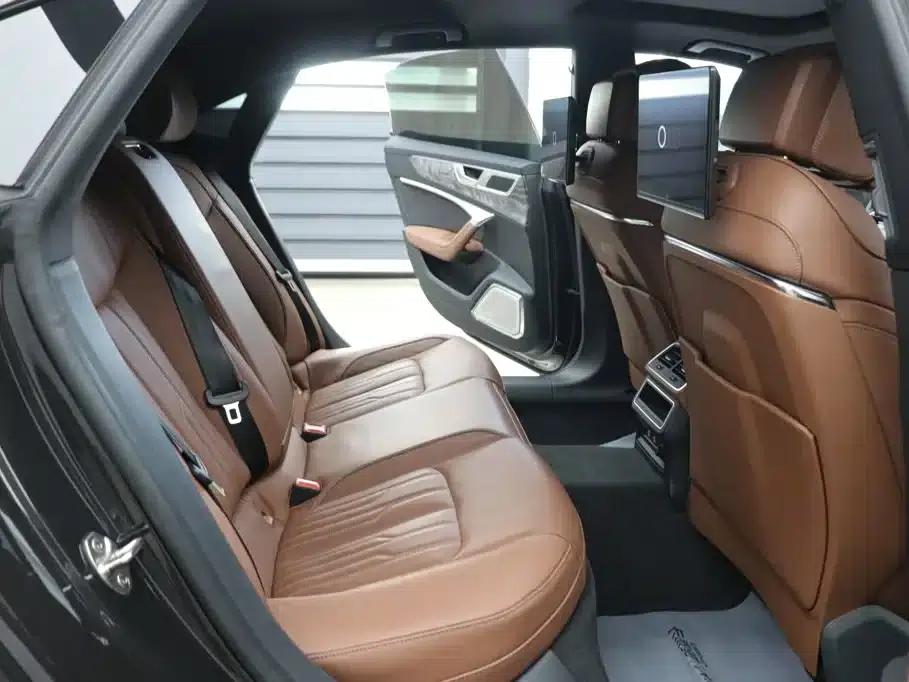Audi A7L 2024 55 TFSI quattro Flagship — миниатюра 26