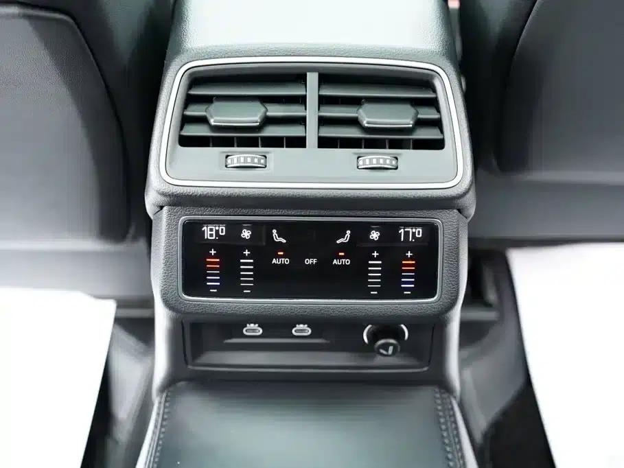 Audi A7L 2024 45 TFSI Luxury — миниатюра 24