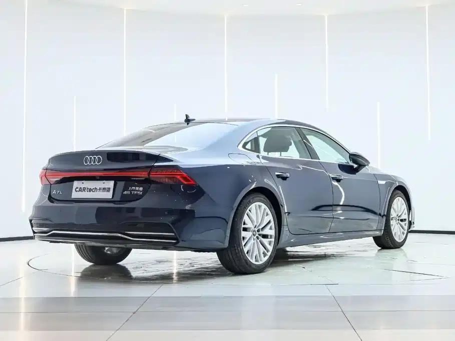 Audi A7L 2024 45TFSI S-line Dream Edition Crystal Package — миниатюра 4