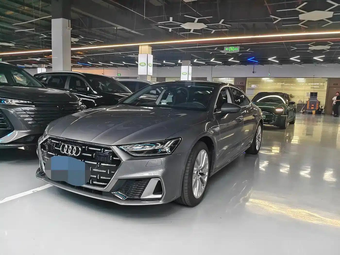 Audi A7L 2023 45 TFSI quattro S-line Black Knight Edition — миниатюра 1