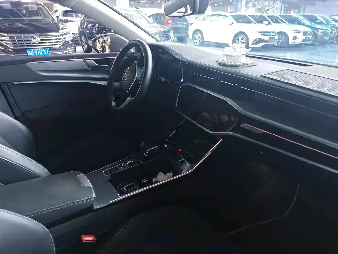 Audi A7L 2023 45 TFSI quattro S-line Black Knight Edition — миниатюра 15