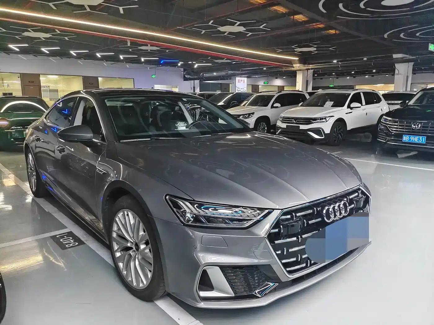 Audi A7L 2023 45 TFSI quattro S-line Black Knight Edition — миниатюра 3