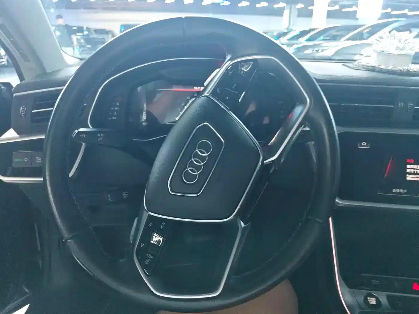 Audi A7L 2023 45 TFSI quattro S-line Black Knight Edition — миниатюра 6