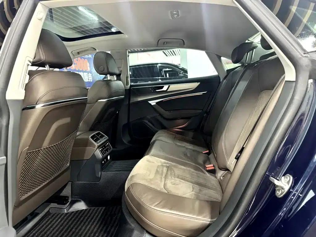 Audi A7L 2022 45 TFSI S-line Dream Future Edition — миниатюра 12
