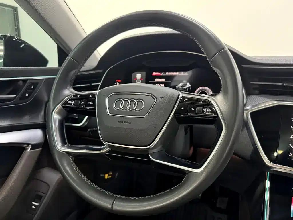 Audi A7L 2022 45 TFSI S-line Dream Future Edition — миниатюра 13