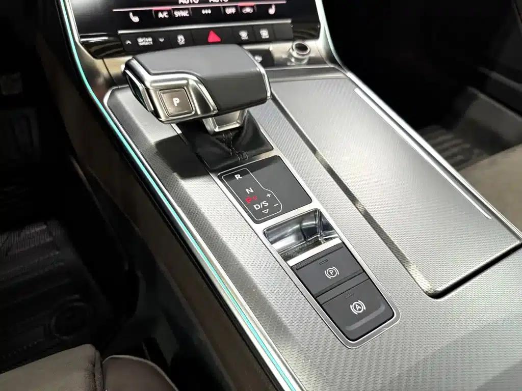 Audi A7L 2022 45 TFSI S-line Dream Future Edition — миниатюра 15