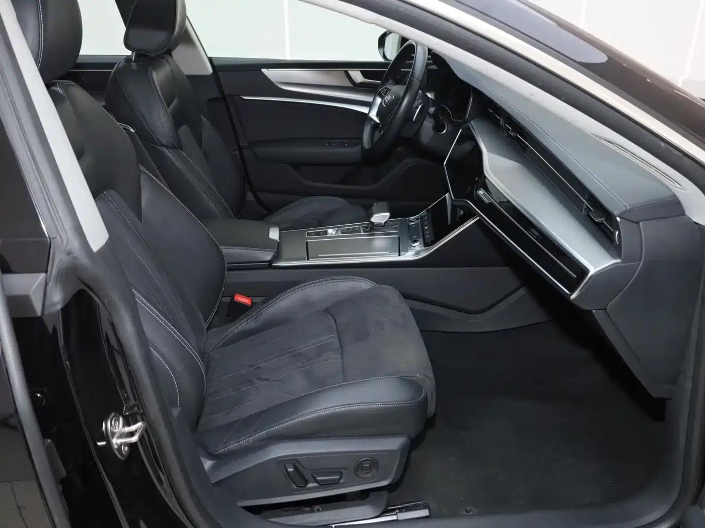 Audi A7L 2024 45TFSI S-line Dream Edition Crystal Package — миниатюра 14