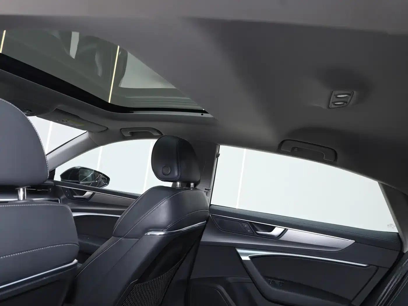 Audi A7L 2024 45TFSI S-line Dream Edition Crystal Package — миниатюра 17