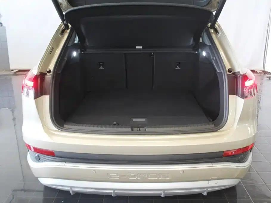 Audi Q4 e-tron 2024 Model 40 e-tron Trailblazer — миниатюра 7