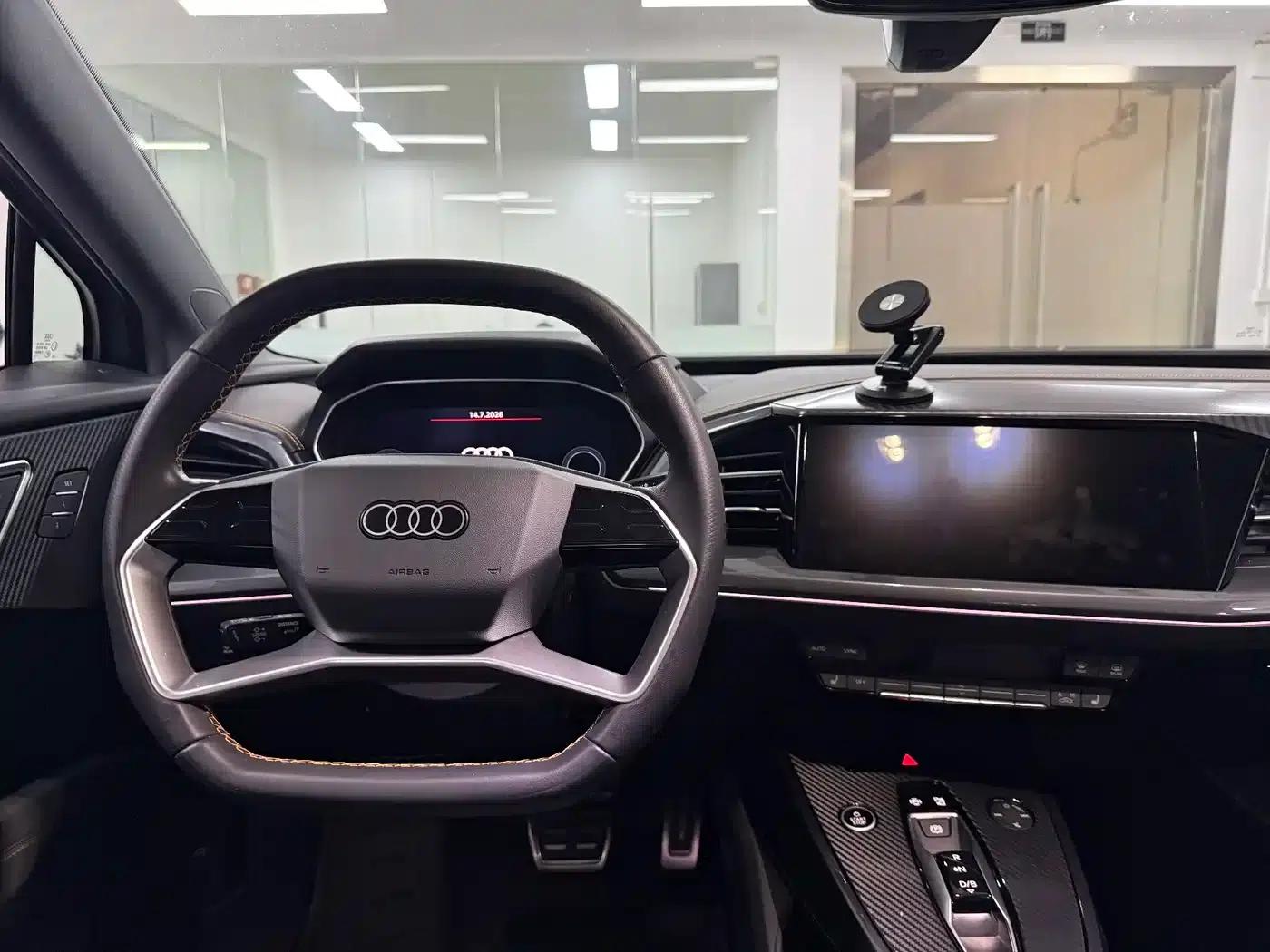 Audi Q4 e-tron 2024 Model 40 e-tron Trailblazer — миниатюра 16