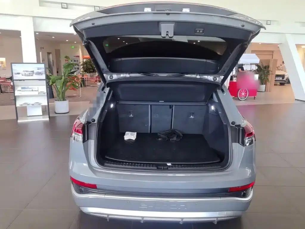 Audi Q4 e-tron 2022 Model 40 e-tron Trailblazer — миниатюра 19