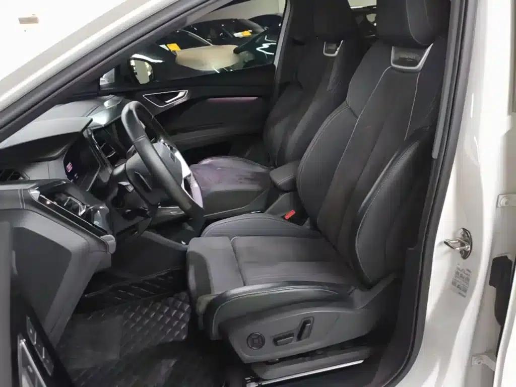 Audi Q4 e-tron 2023 Model 40 e-tron Trailblazer — миниатюра 15