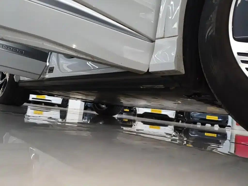 Audi Q4 e-tron 2023 Model 40 e-tron Trailblazer — миниатюра 21