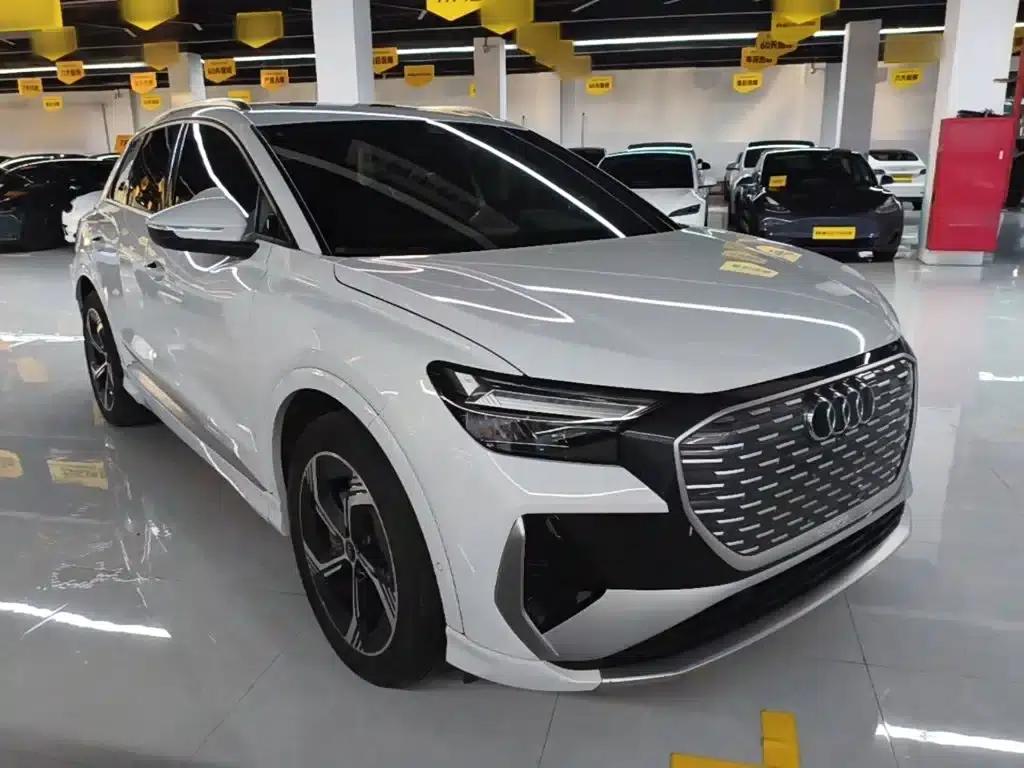Audi Q4 e-tron 2023 Model 40 e-tron Trailblazer — миниатюра 4