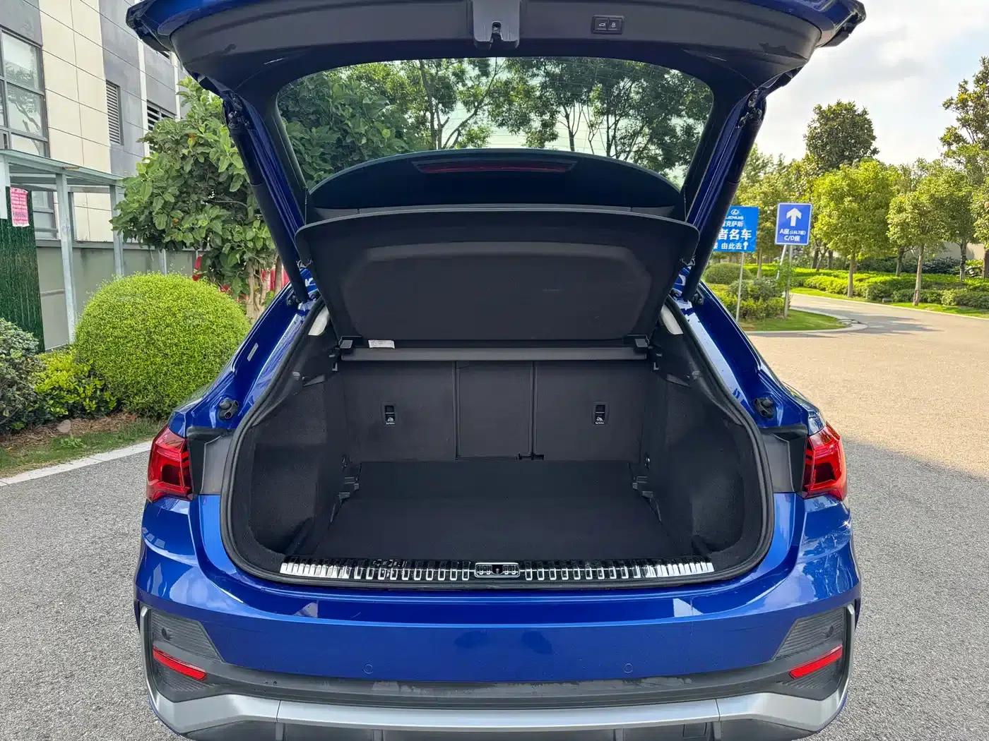 Audi Q3 Sportback 2022 40 TFSI Fashion Edition — миниатюра 12