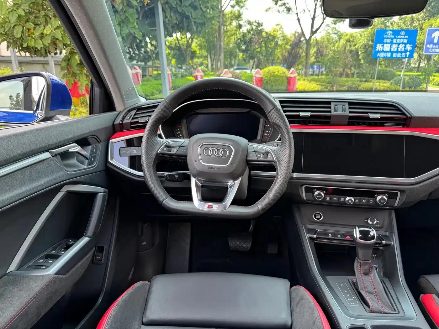Audi Q3 Sportback 2022 40 TFSI Fashion Edition — миниатюра 23