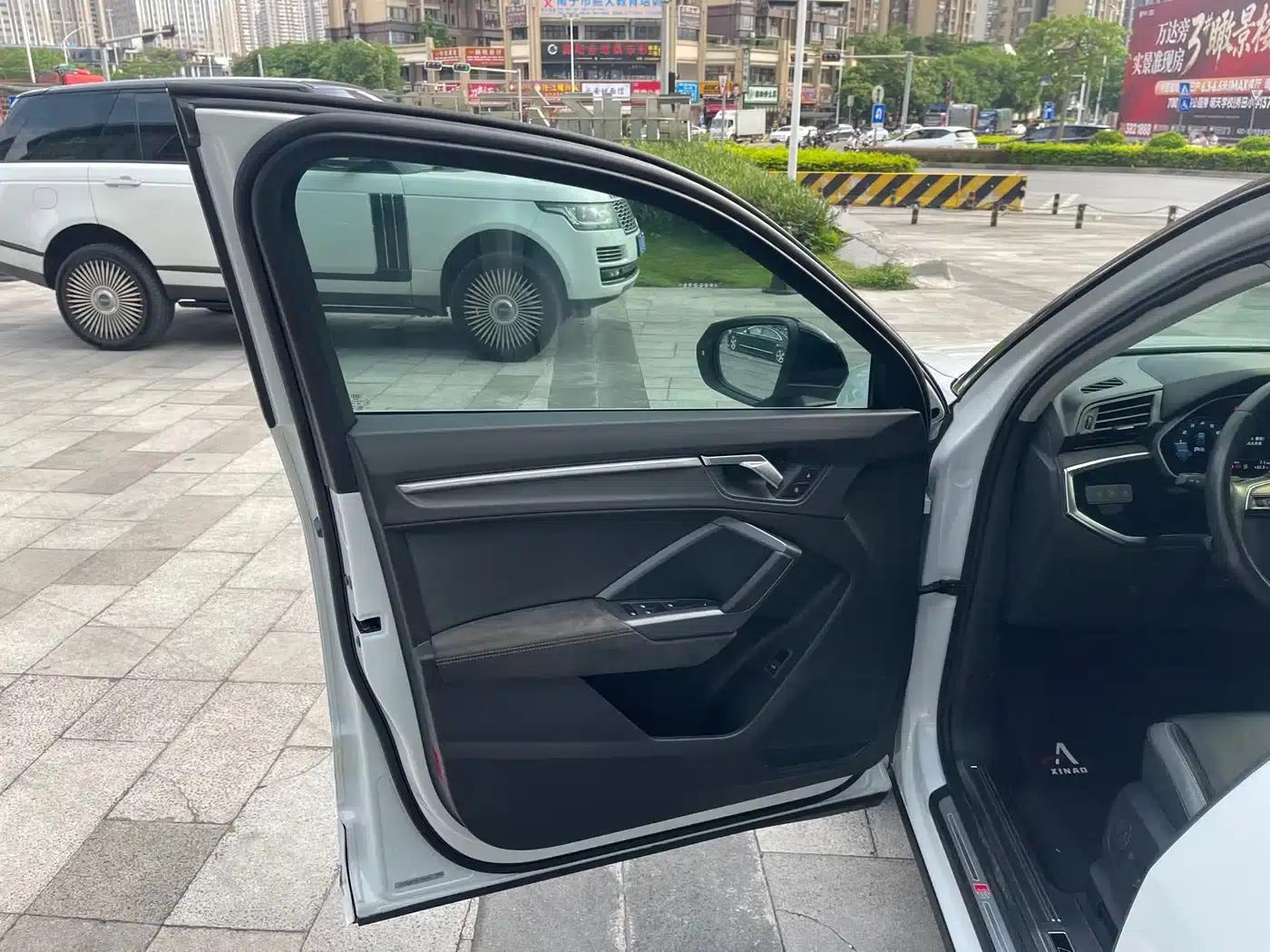 Audi Q3 Sportback 2020 40 TFSI Fashion Edition — миниатюра 14