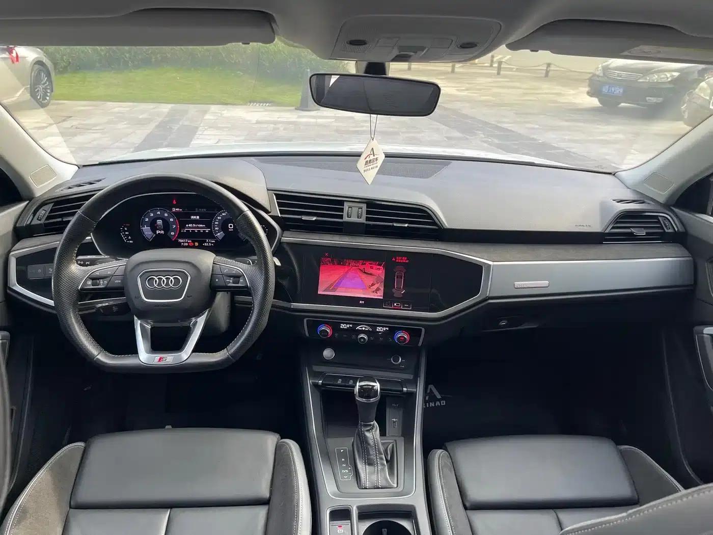 Audi Q3 Sportback 2020 40 TFSI Fashion Edition — миниатюра 19