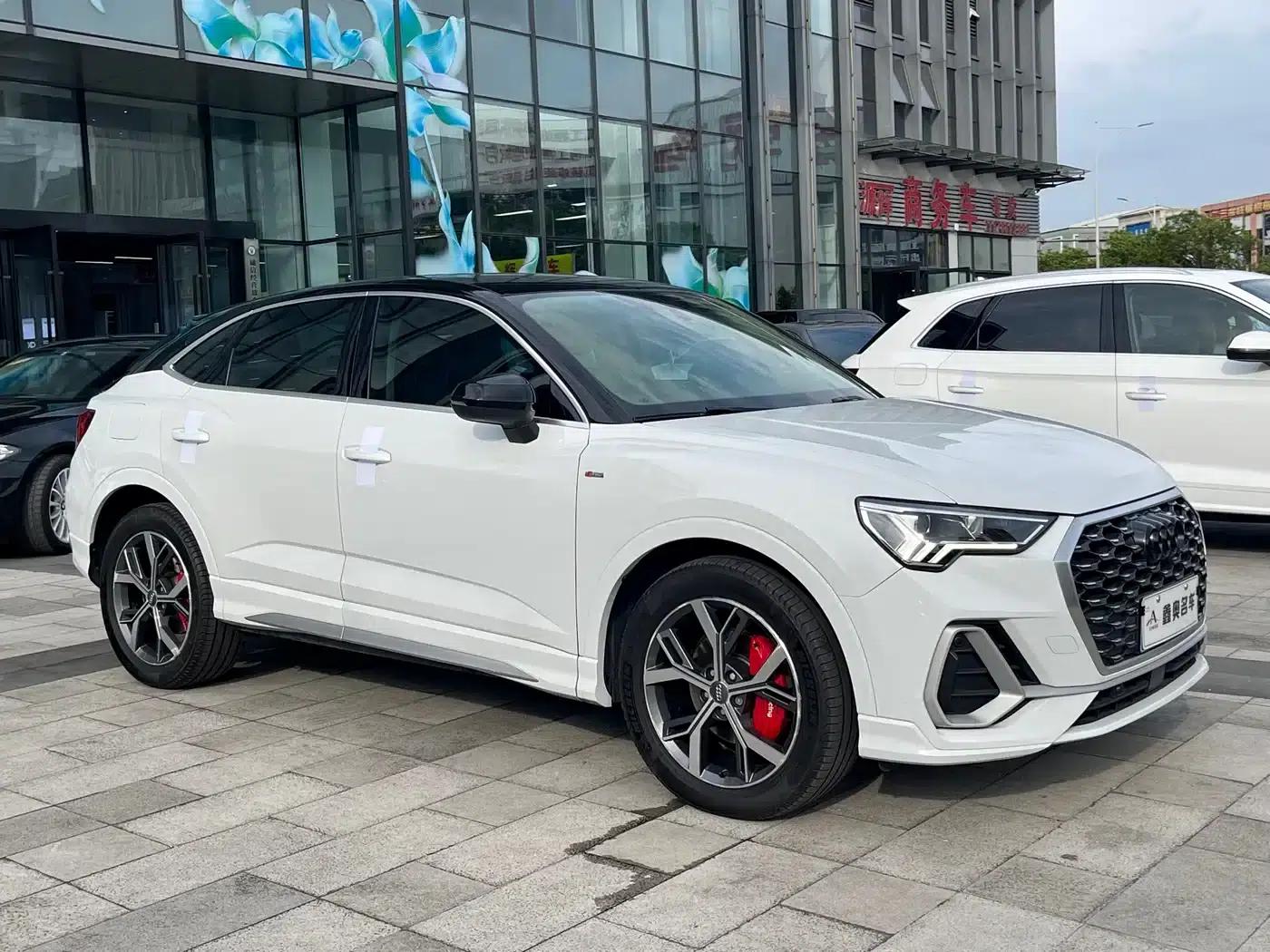 Audi Q3 Sportback 2020 40 TFSI Fashion Edition — миниатюра 3